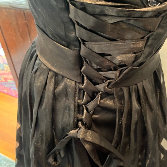 Flirt Maggie Sottero Prom Dress Size 4 - Picture 7 of 13